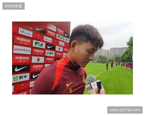 李昊：第一场输越南有很多客观因素 杨希天天给我炫耀全运会金牌